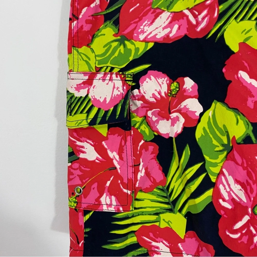 J. Crew Mens 32 Hibiscus Eco Floral Board Shorts Swim Trucks‎